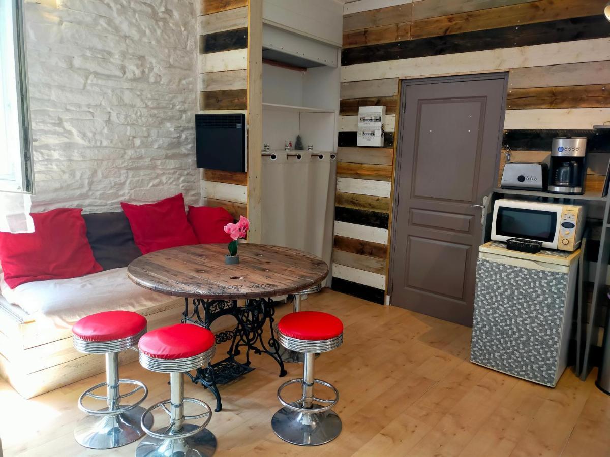 Au Bord De L'Eau A Concarnoloc Apartment Конкарно Екстериор снимка